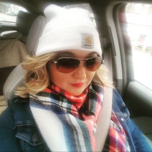 Meet your Posher, Haley